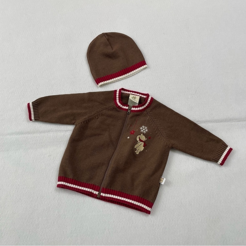 classic Pooh Infants Top and Hat Two Piece Outfit Size 0-3 Months